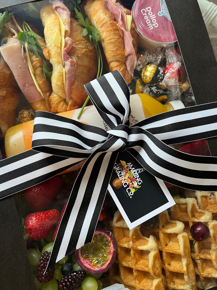 Deluxe Breakfast Box